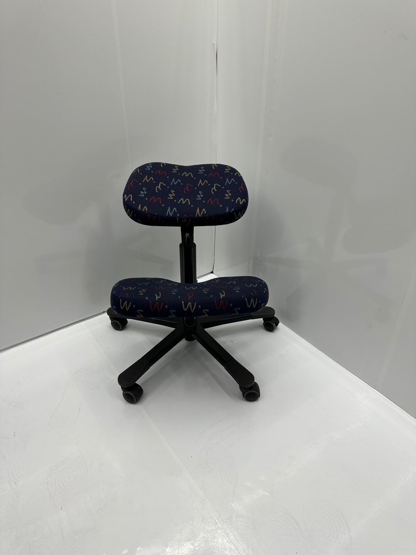 HÅG Vital Balans – Ergonomisk kontorstol/ knestol