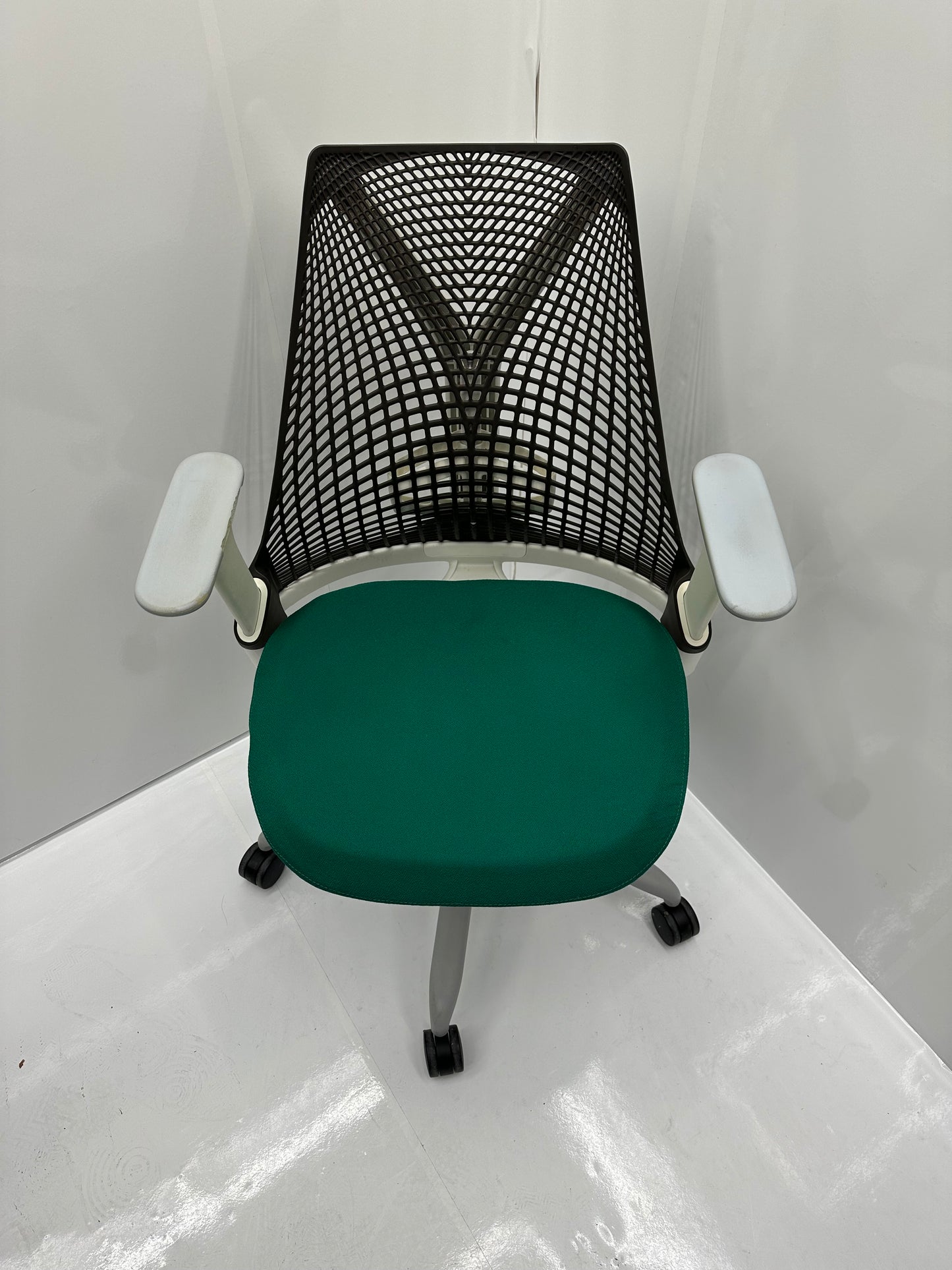 Herman Miller Sayl
