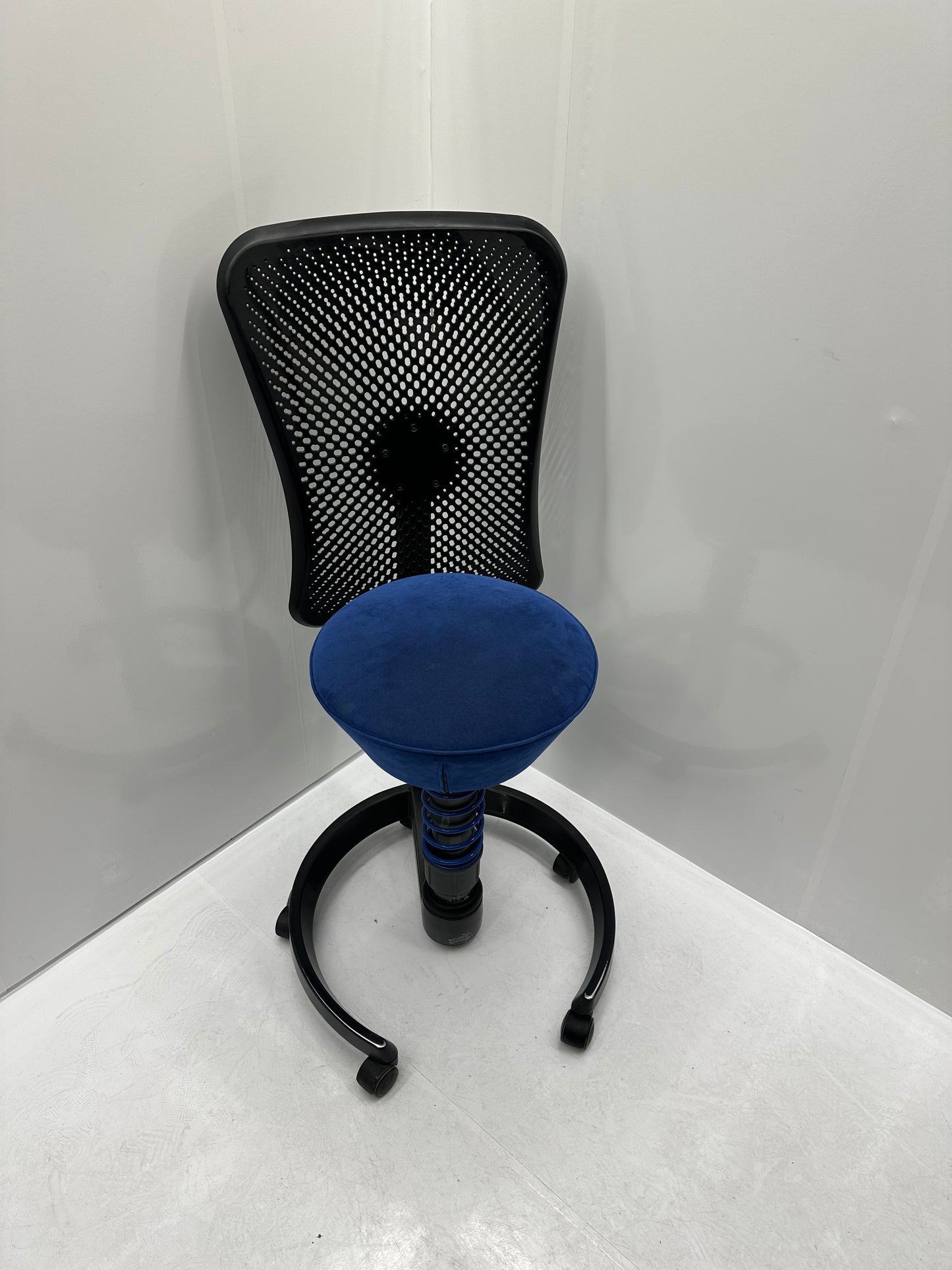 Swopper balansestol med ryggstøtte brukt – Ergonomisk aktiv kontorstol | Ergo Quality