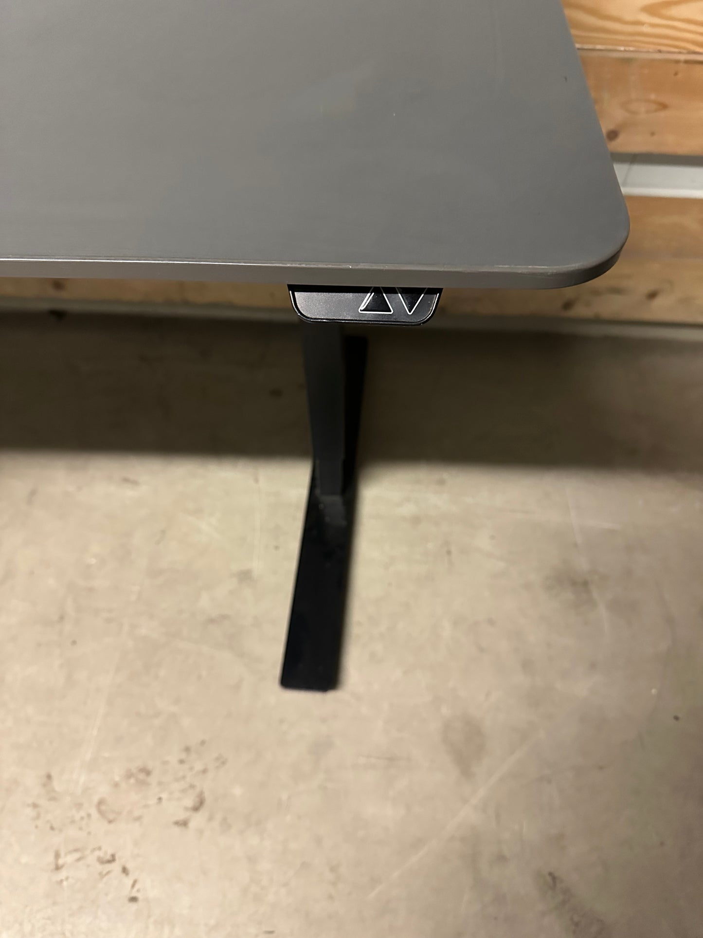 Elektrisk hev senk kontorpult