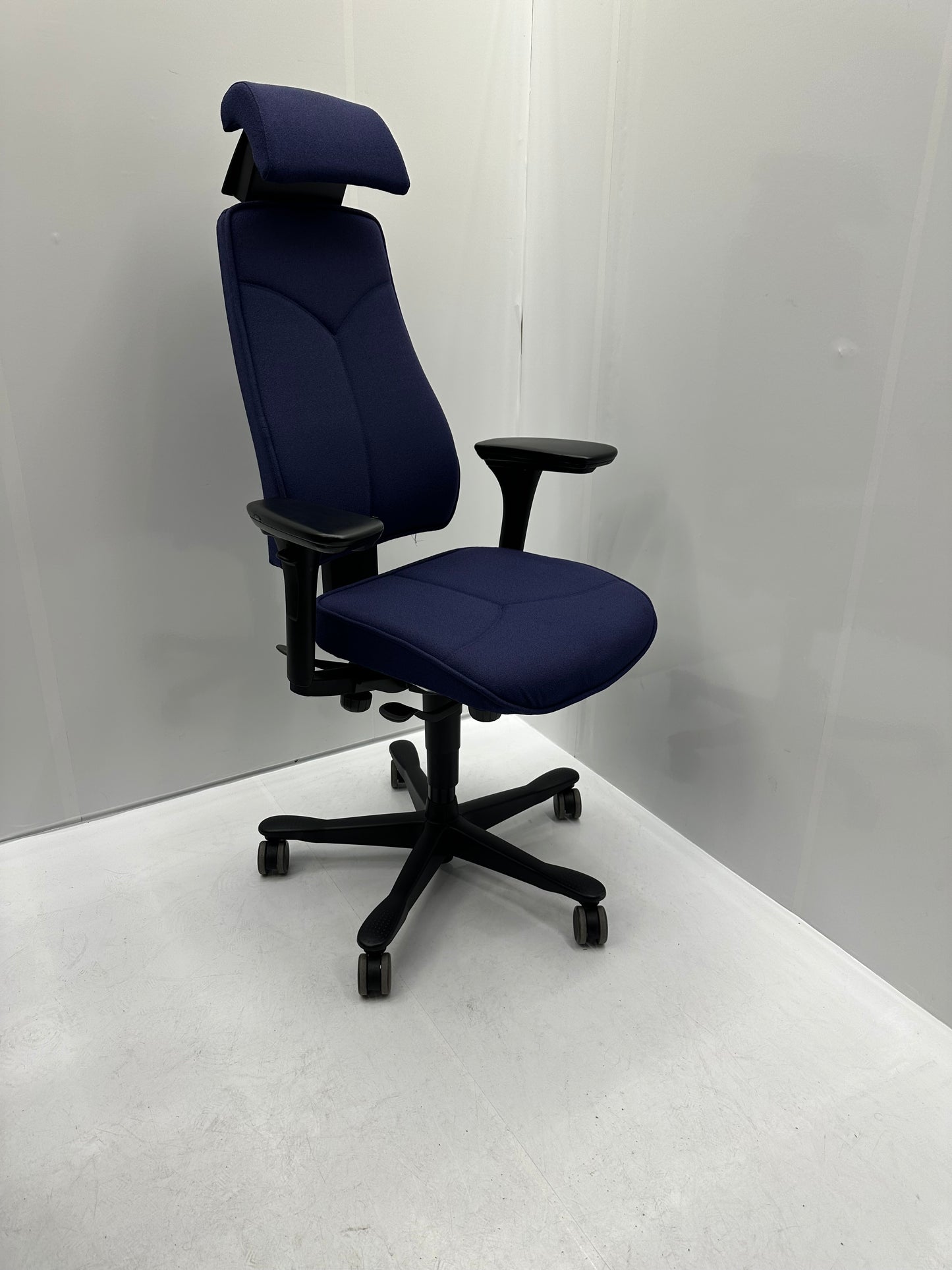 Kinnarps Synchrone 8000