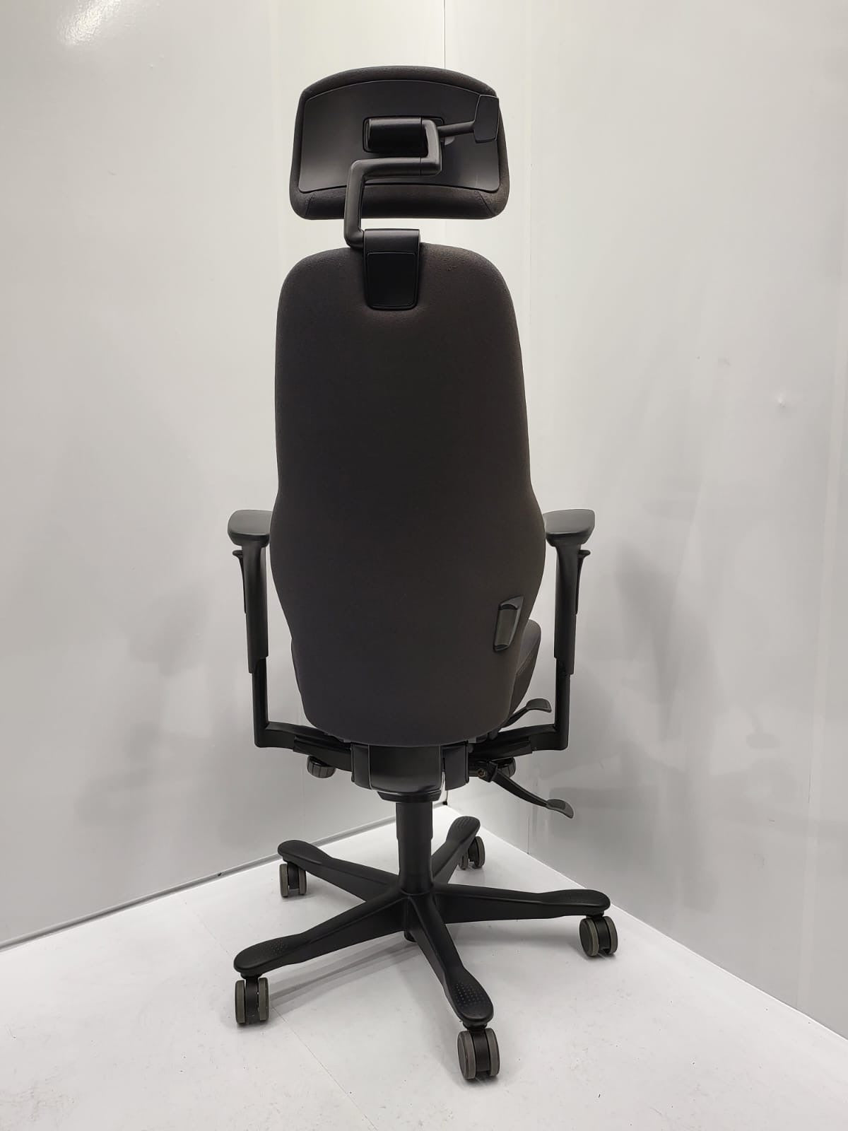 Kinnarps Freefloat 6000 – ergonomisk kontorstol med dynamisk bevegelse