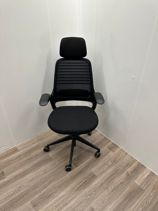 SteelCase series 1 kontorstol