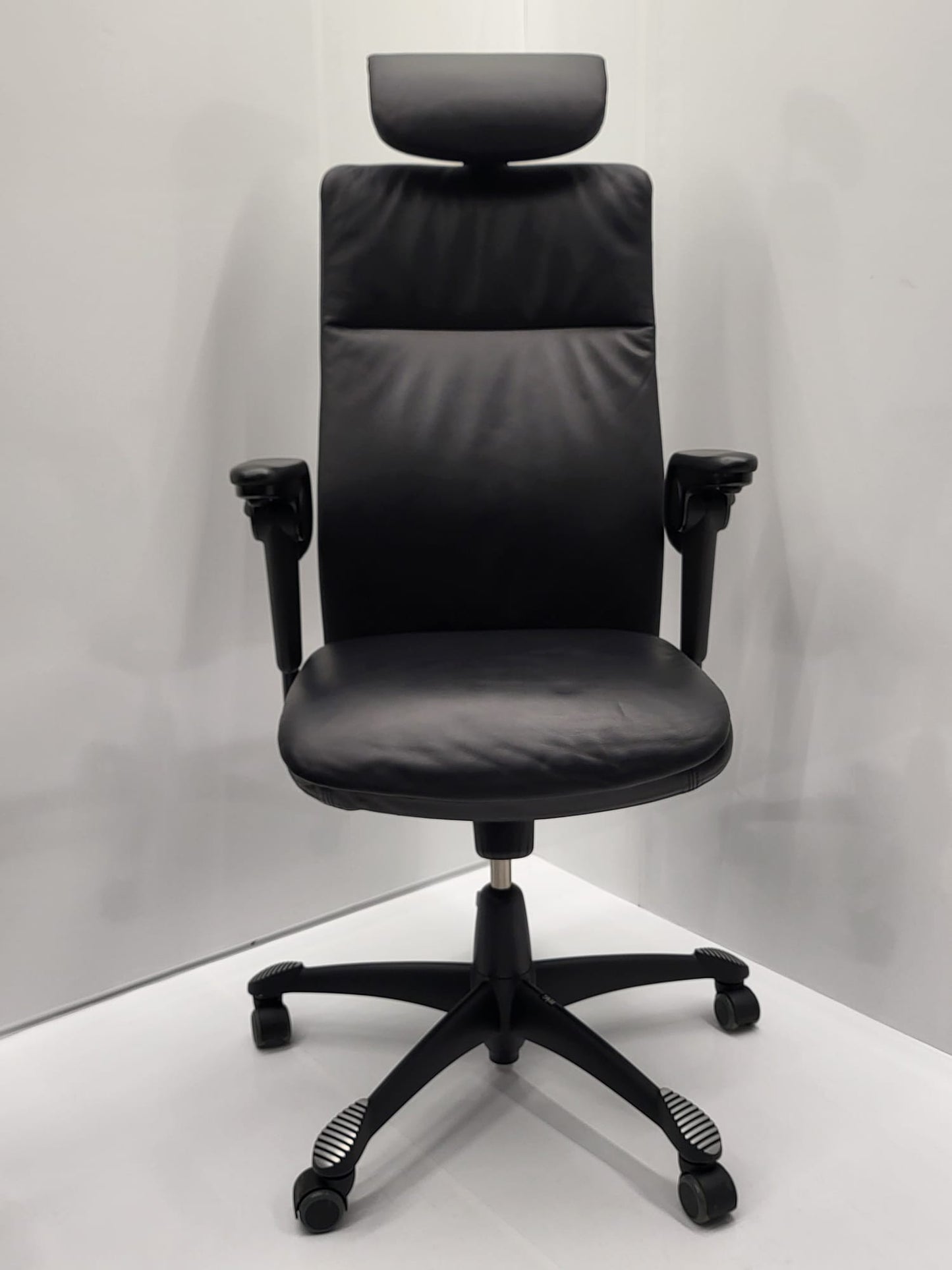 HÅG Tribute med nakkestøtte – Premium ergonomisk kontorstol