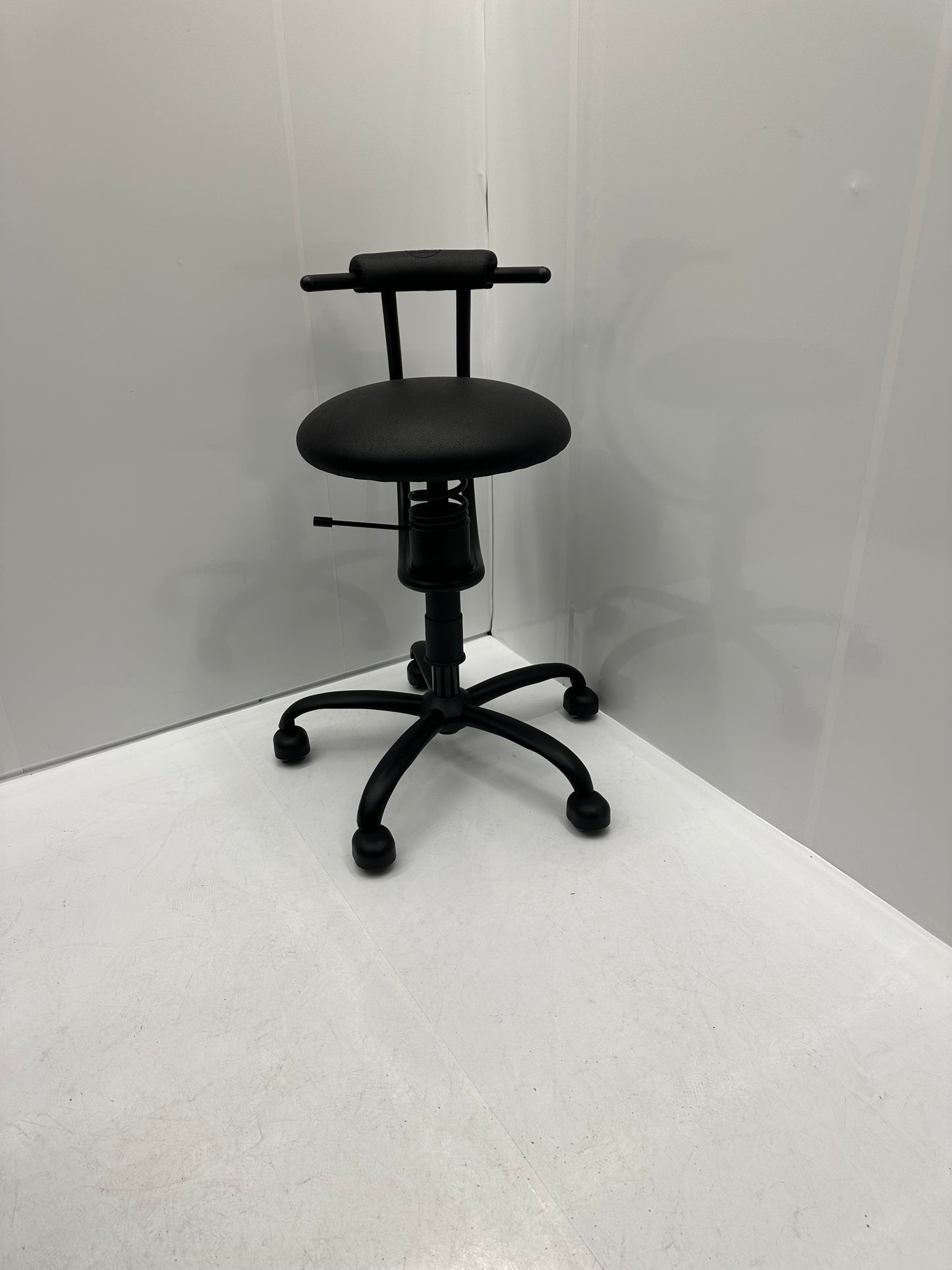 SpinaliS Smart – Ergonomisk stol som fremmer aktiv sitting | Ergo Quality