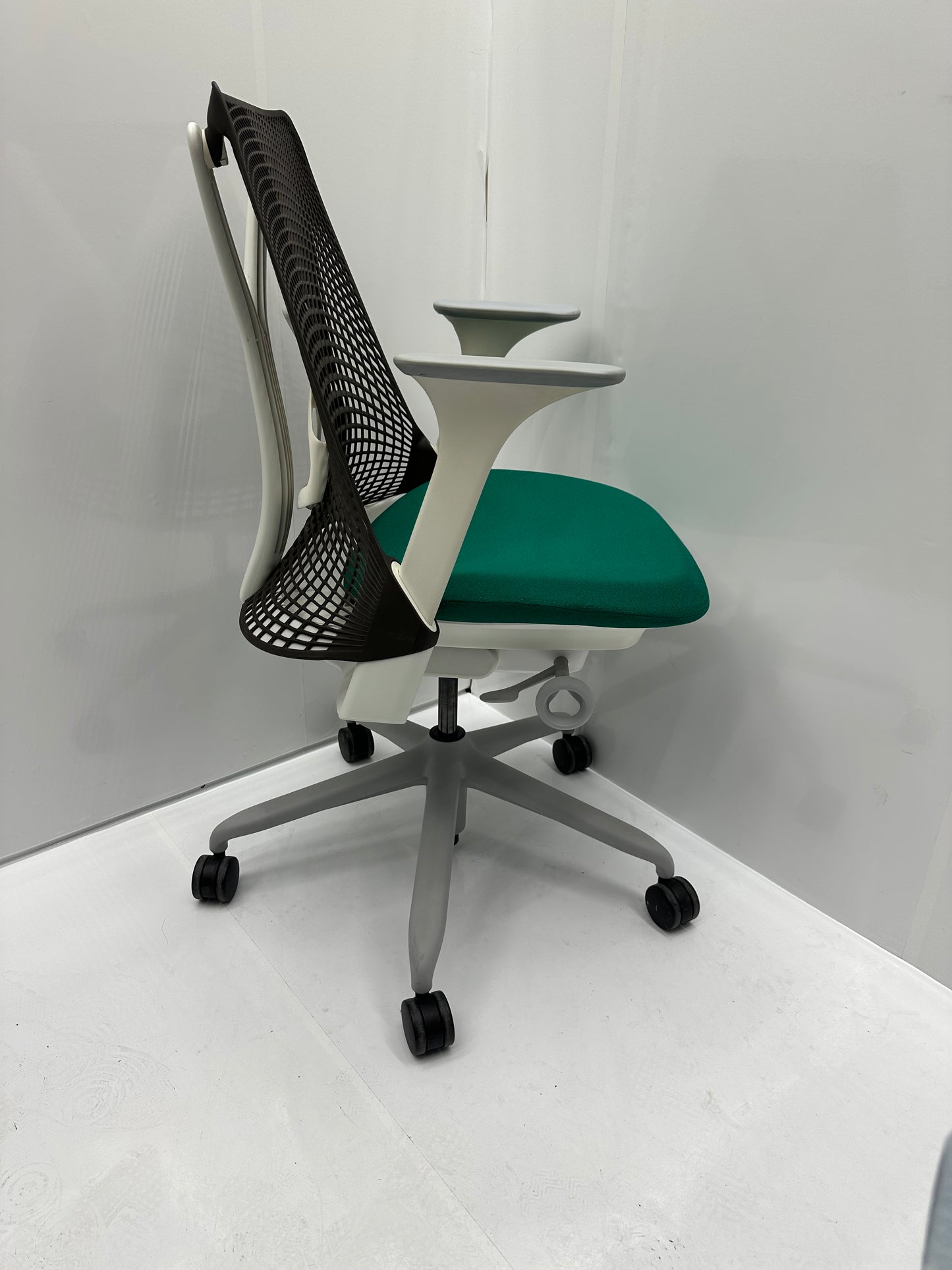 Herman Miller Sayl