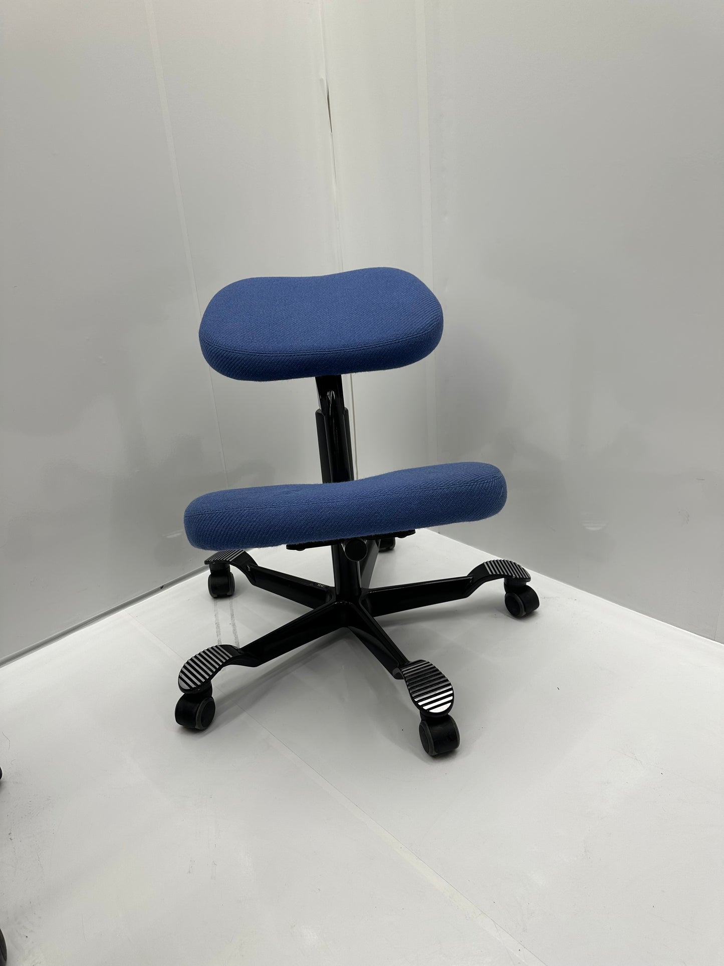 HÅG Vital Balans – Ergonomisk kontorstol/ knestol