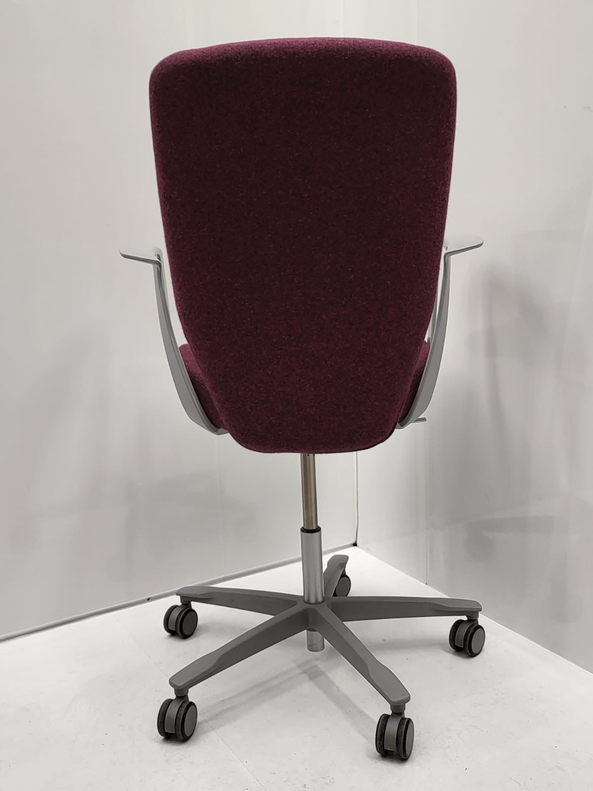 Kinnarps Monroe – ergonomisk og stilren kontorstol som ny