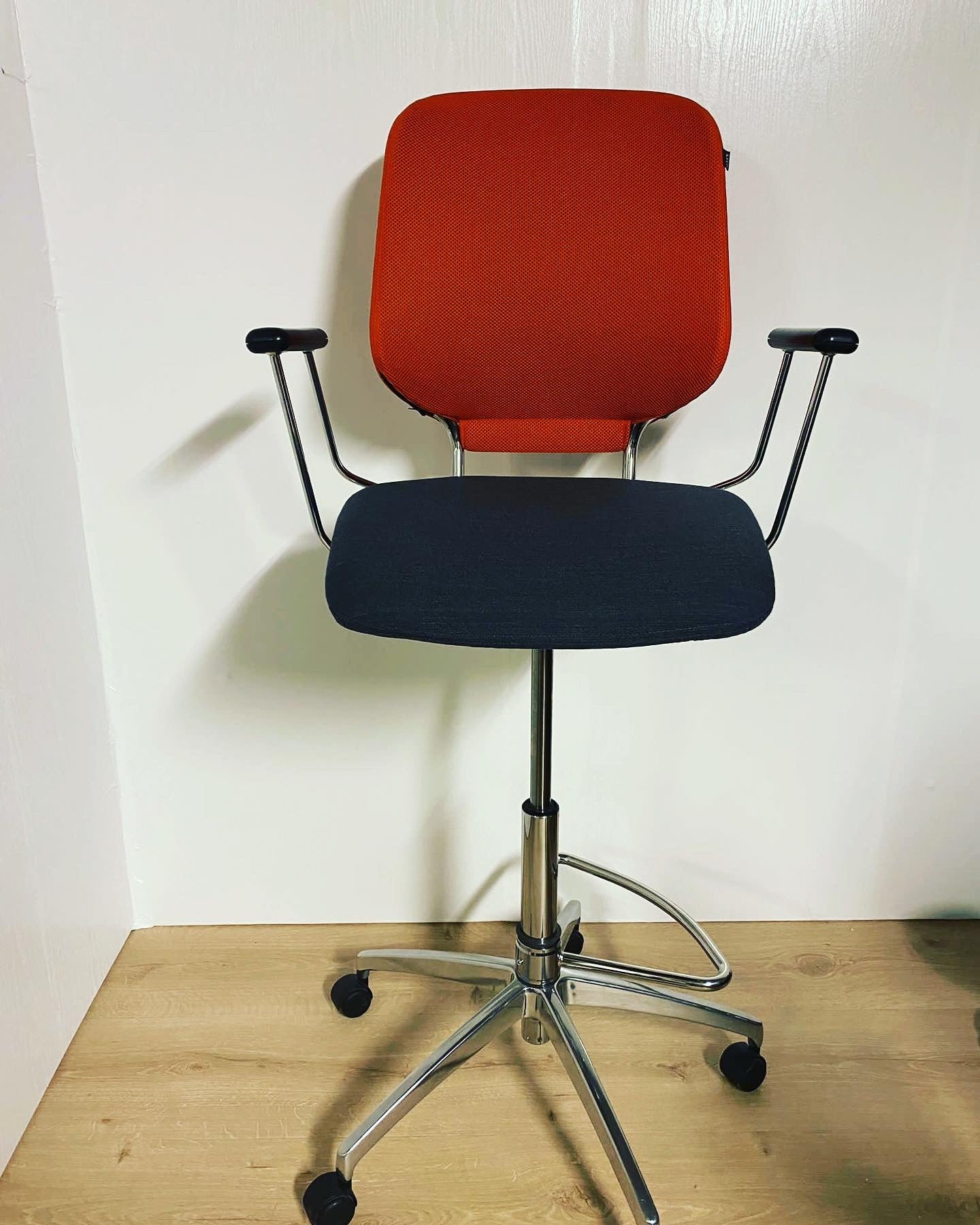 Savo Invite barstol som ny