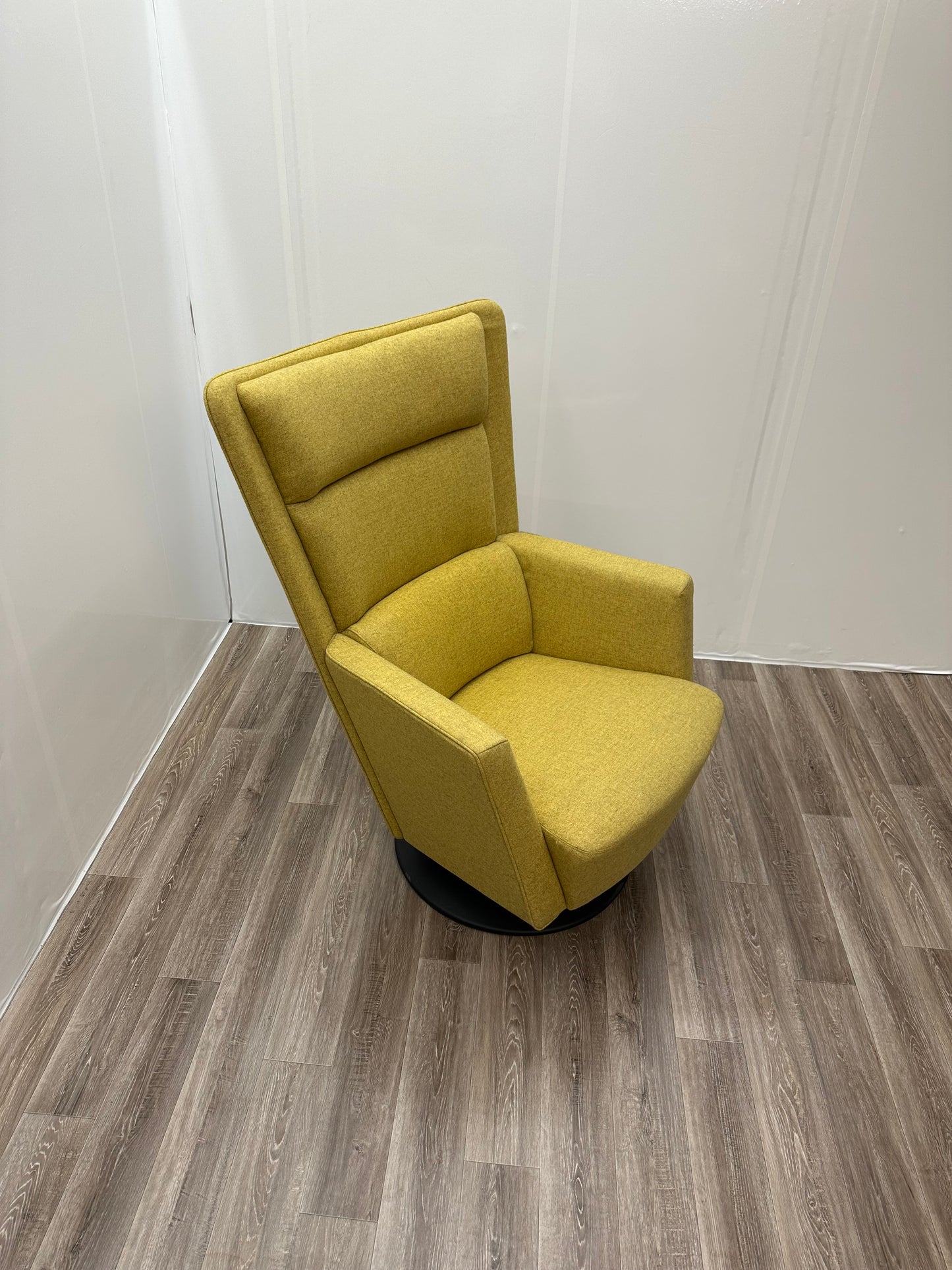 Kinnarps Apollo Lenestol/ Designstol
