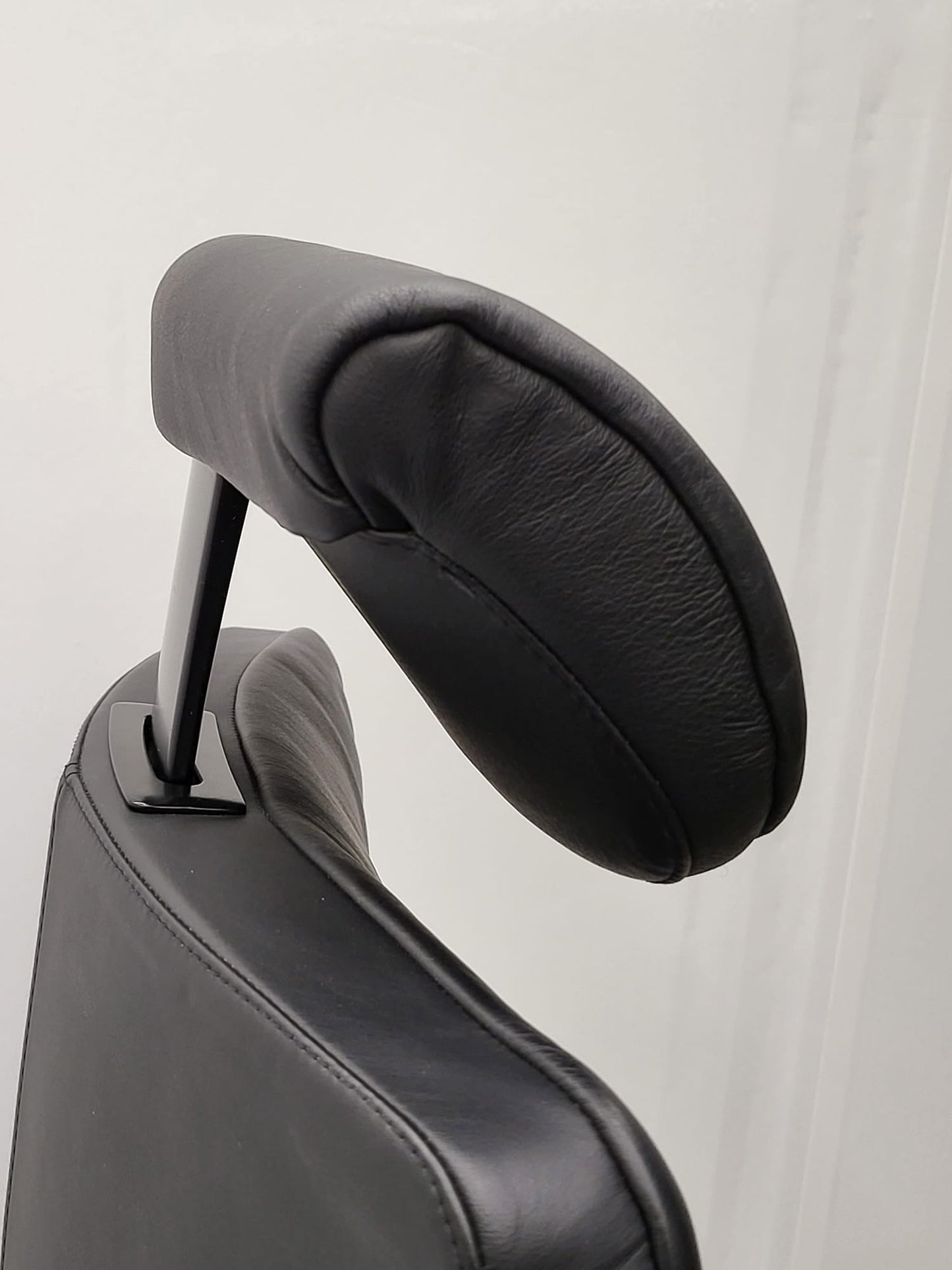 HÅG Tribute med nakkestøtte – Premium ergonomisk kontorstol