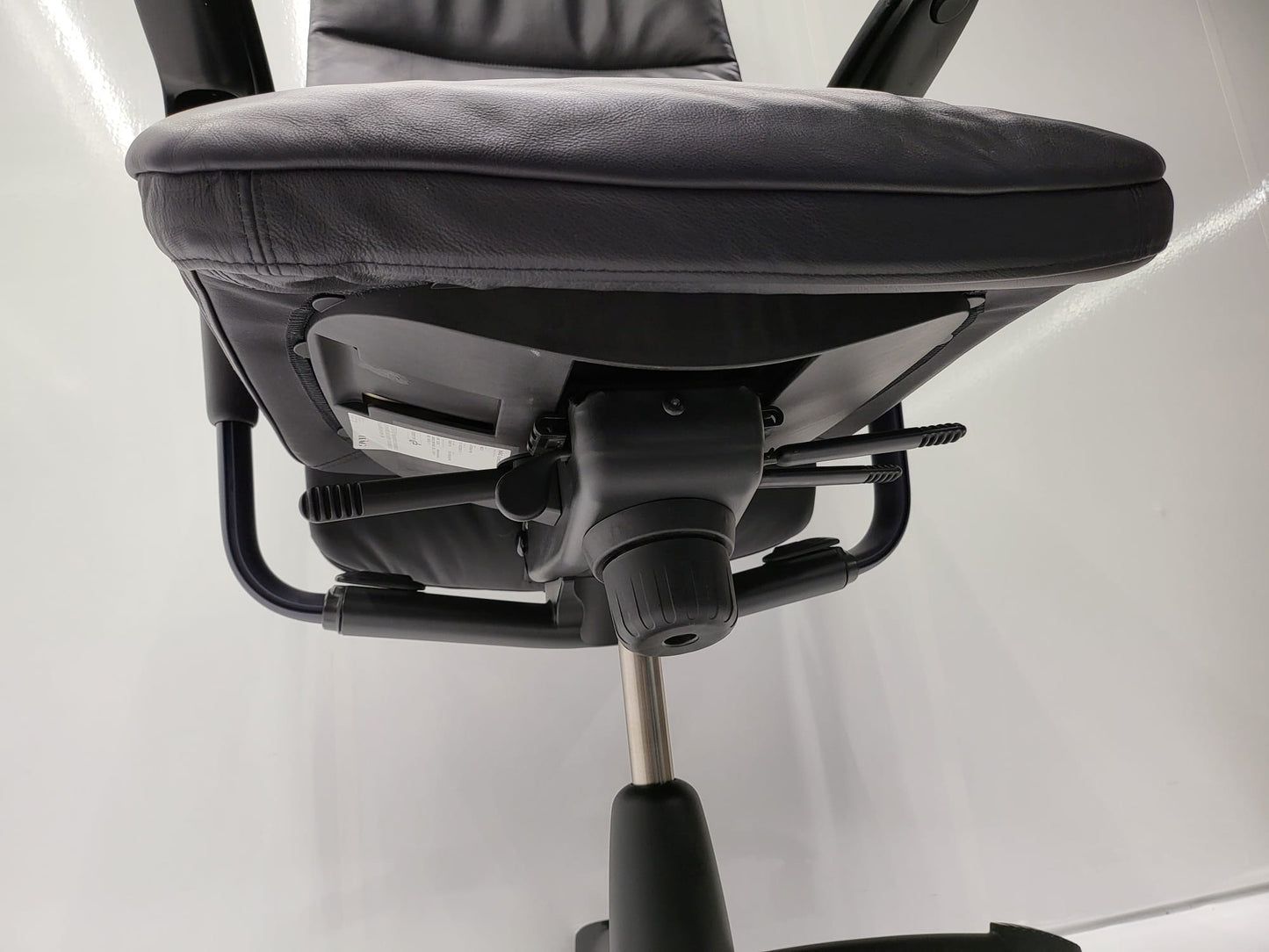 HÅG Tribute med nakkestøtte – Premium ergonomisk kontorstol