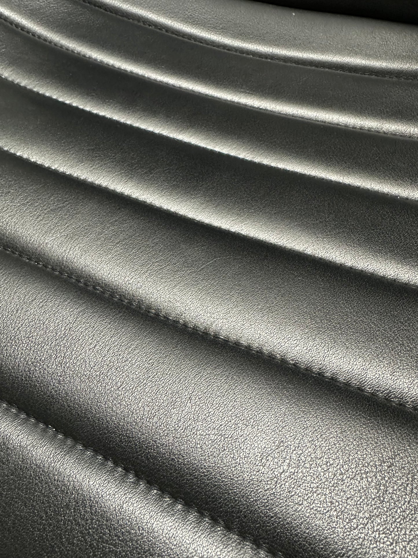 Arper Catifa med hjul og hev senk funksjonen